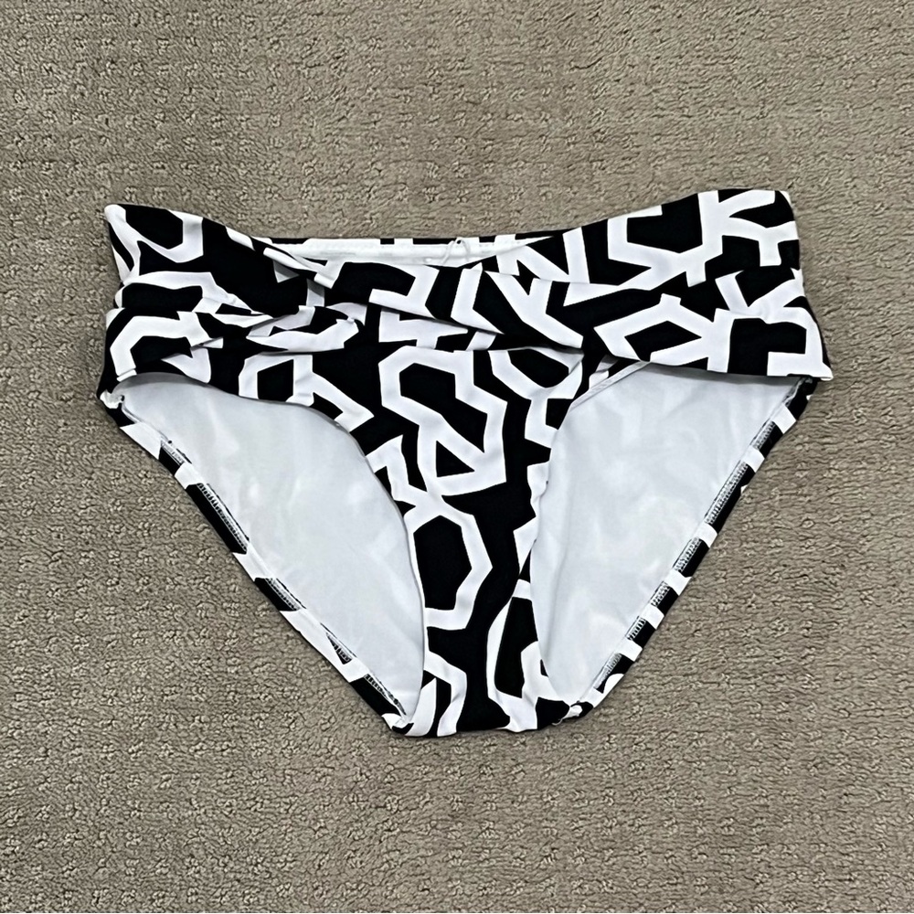 Sea Level Black and White Geometric Bikini Bottom-WITH HYGIENIC LINER!!!